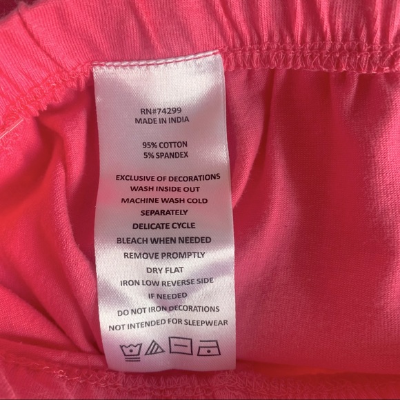 DKNY Cute Girls 3-Piece Short Set NWT Size 5/6 - Picture 5 of 9